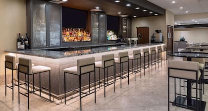 DoubleTree by Hilton Madison Downtown