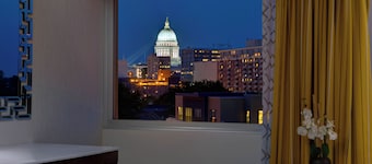 DoubleTree by Hilton Madison Downtown