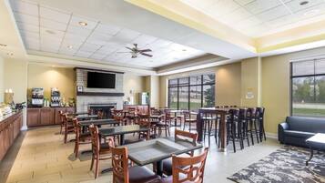 Desayuno buffet incluido todos los días