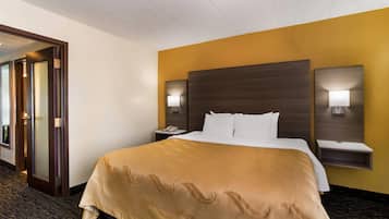 Suite, 1 King Bed with Sofa bed, Accessible, Non Smoking | Premium bedding, iron/ironing board, free cots/infant beds, free WiFi