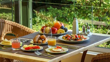 Petit déjeuner buffet compris tous les jours