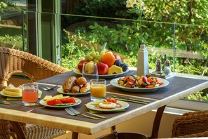 Gratis morgenmadsbuffet hver dag