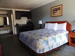 Premium bedding, pillowtop beds, blackout drapes, iron/ironing board - Studio 6 Fort Worth, TX – Downtown East (Fort Worth)