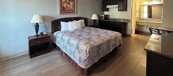 Studio 6 Fort Worth, TX – Downtown East