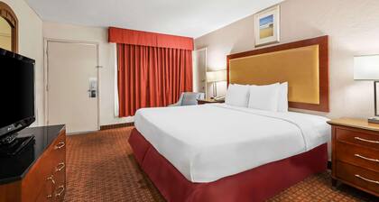 Blythe Hotel
