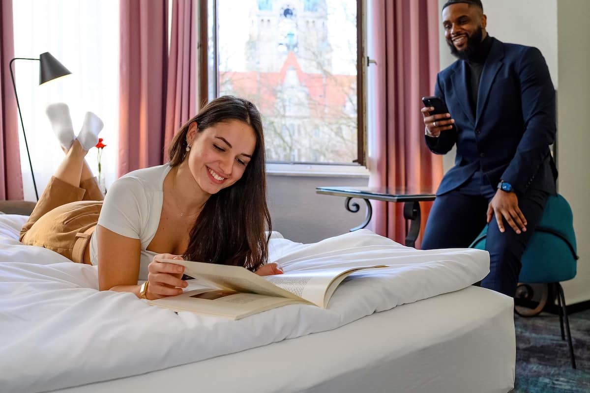 Privilege, Room, 1 Double Bed | Premium bedding, in-room safe, desk, laptop workspace