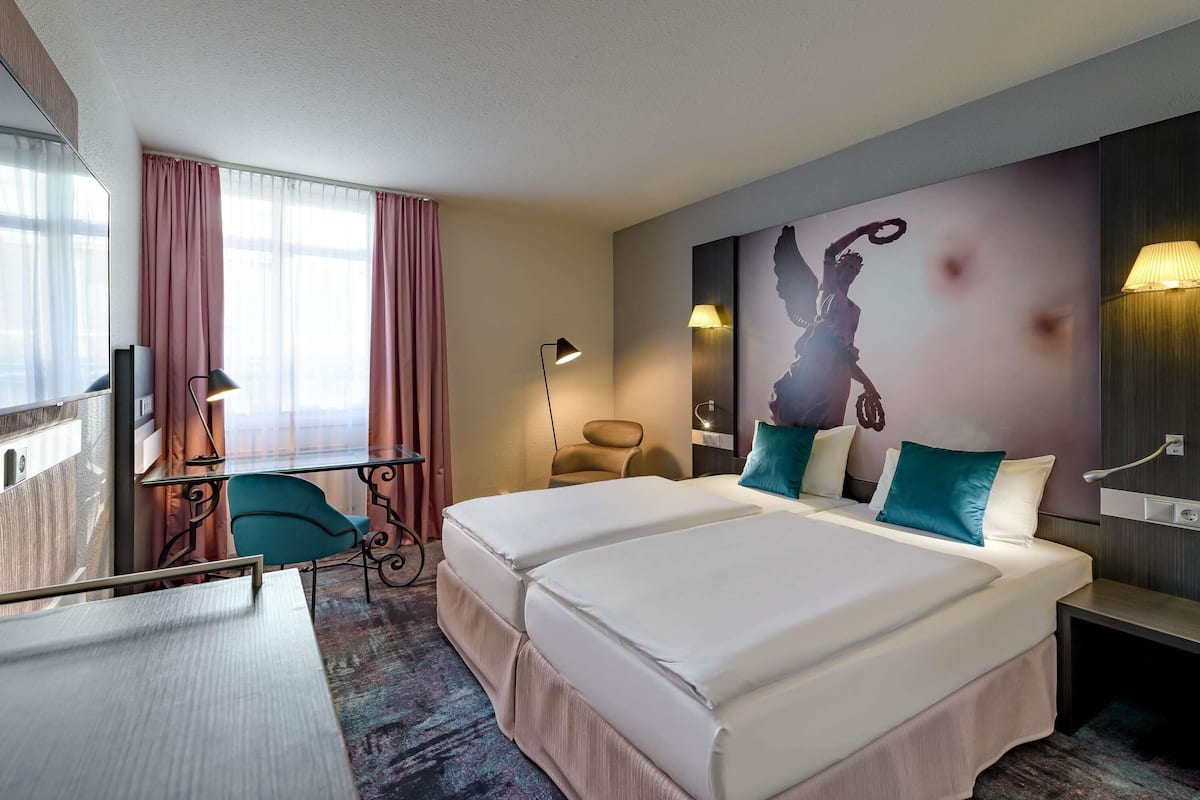 Standard Room, 2 Single Beds