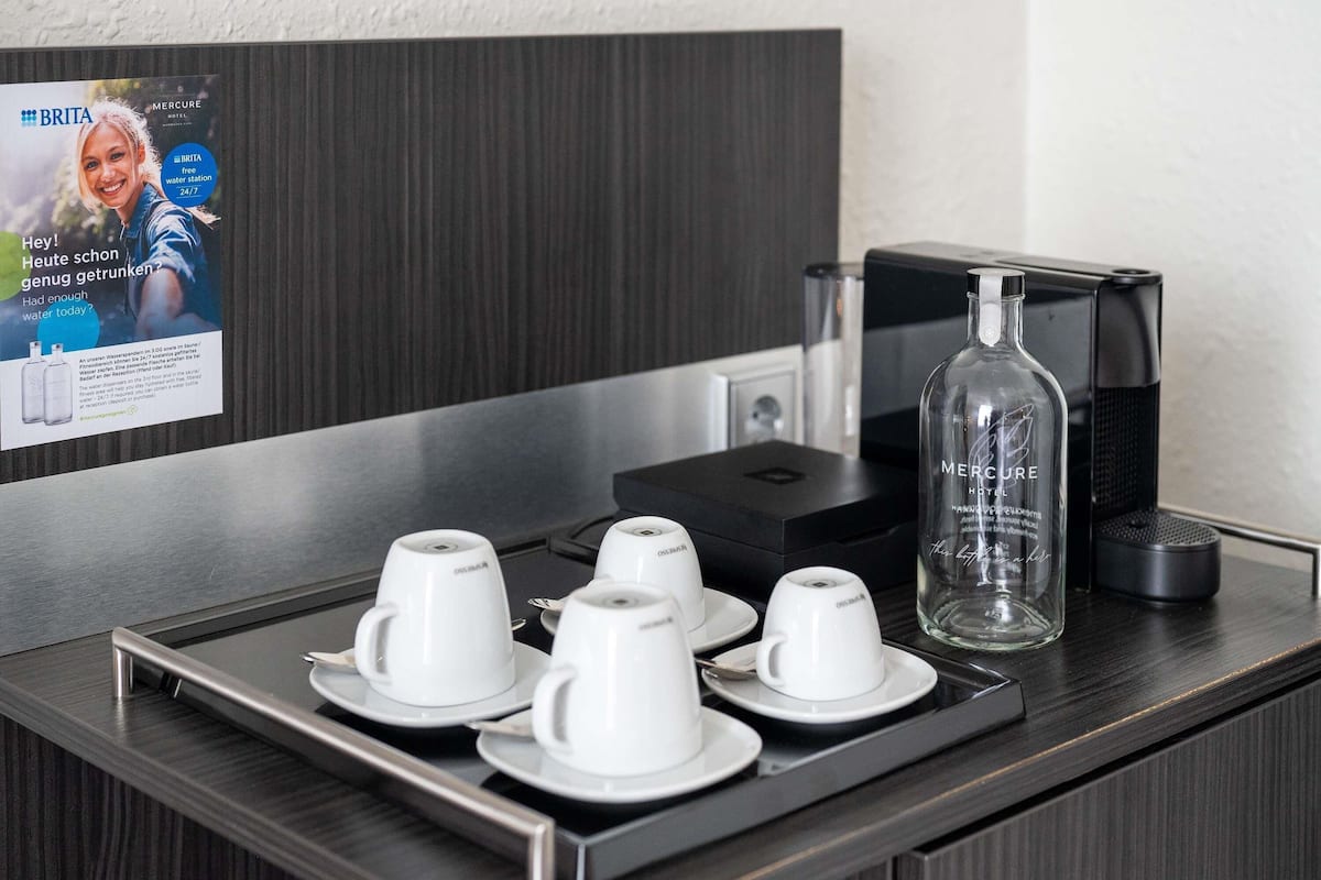 Premium bedding, in-room safe, desk, laptop workspace