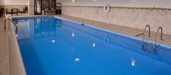 Holiday Inn Express Crestwood by IHG