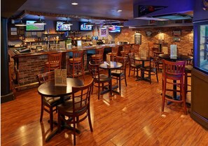 Serves dinner and happy hour