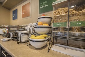 Petit déjeuner buffet compris tous les jours