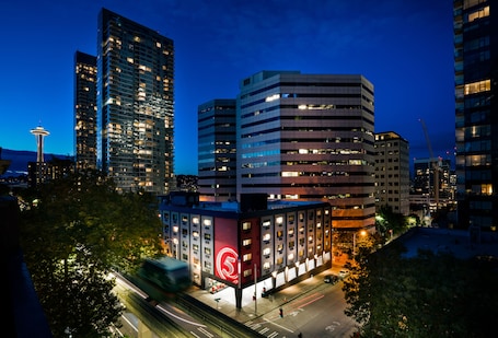 Aerial view. Staypineapple, Hotel FIVE, Downtown Seattle