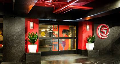 Staypineapple, Hotel FIVE, Downtown Seattle