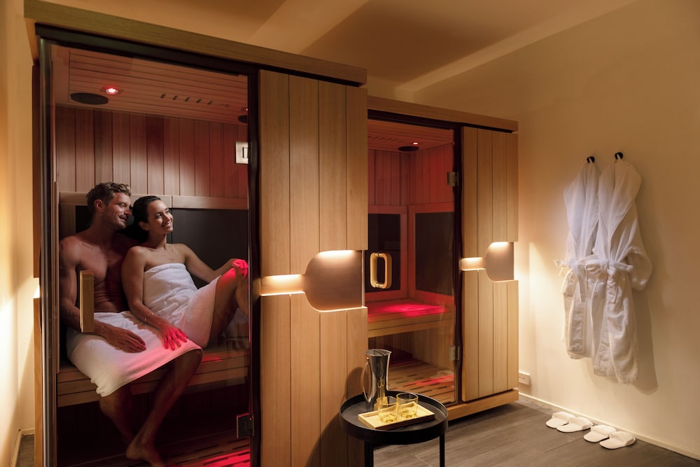 Shangri-La Sydney by null