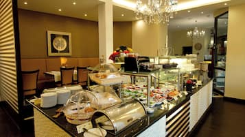 Tägliches inbegriffenes Frühstücksbuffet