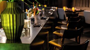 3 restaurantes: opção de café da manhã, almoço e jantar