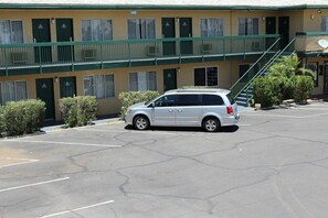 Free self parking