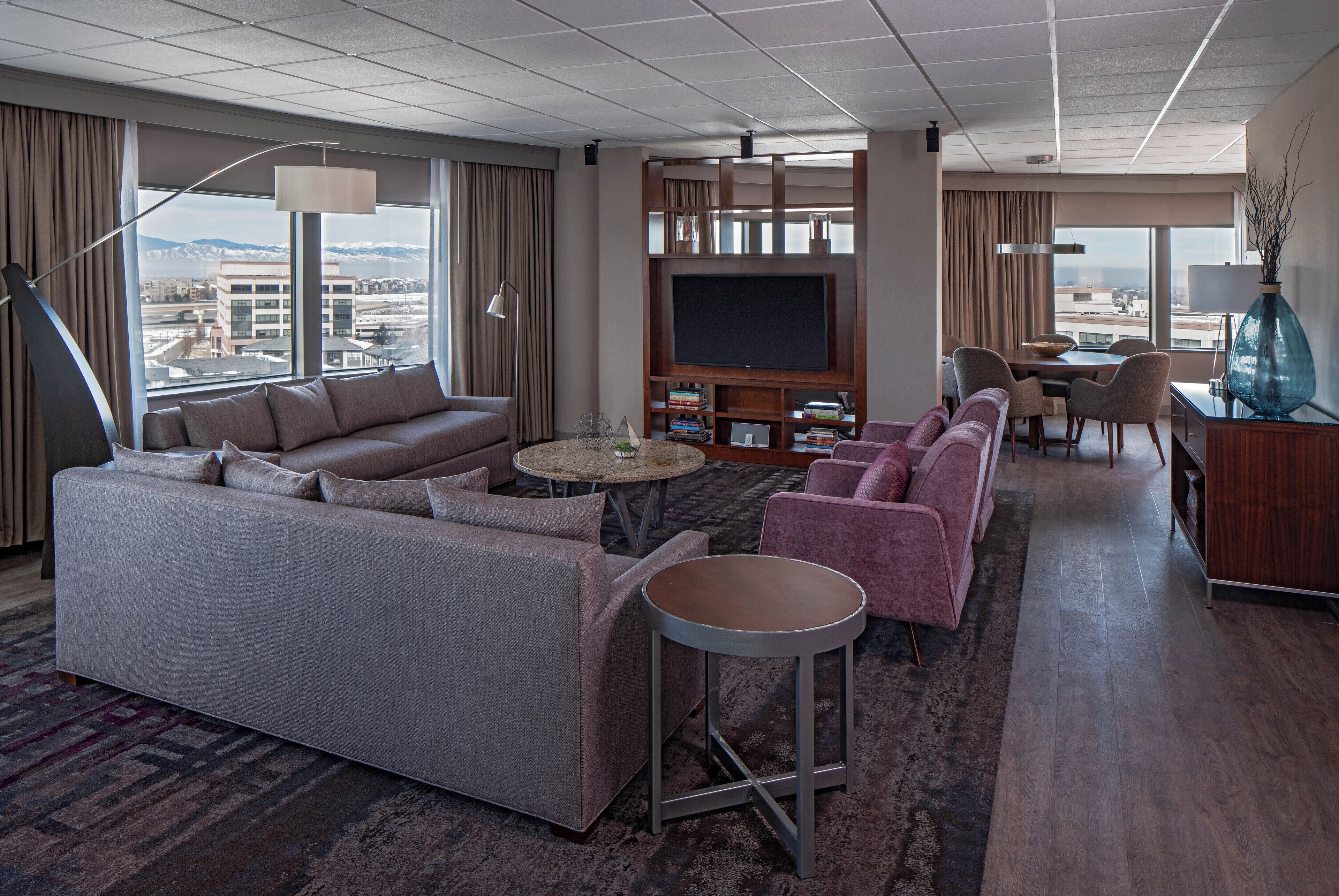 Presidential Suite | Premium bedding, down comforters, pillowtop beds, in-room safe