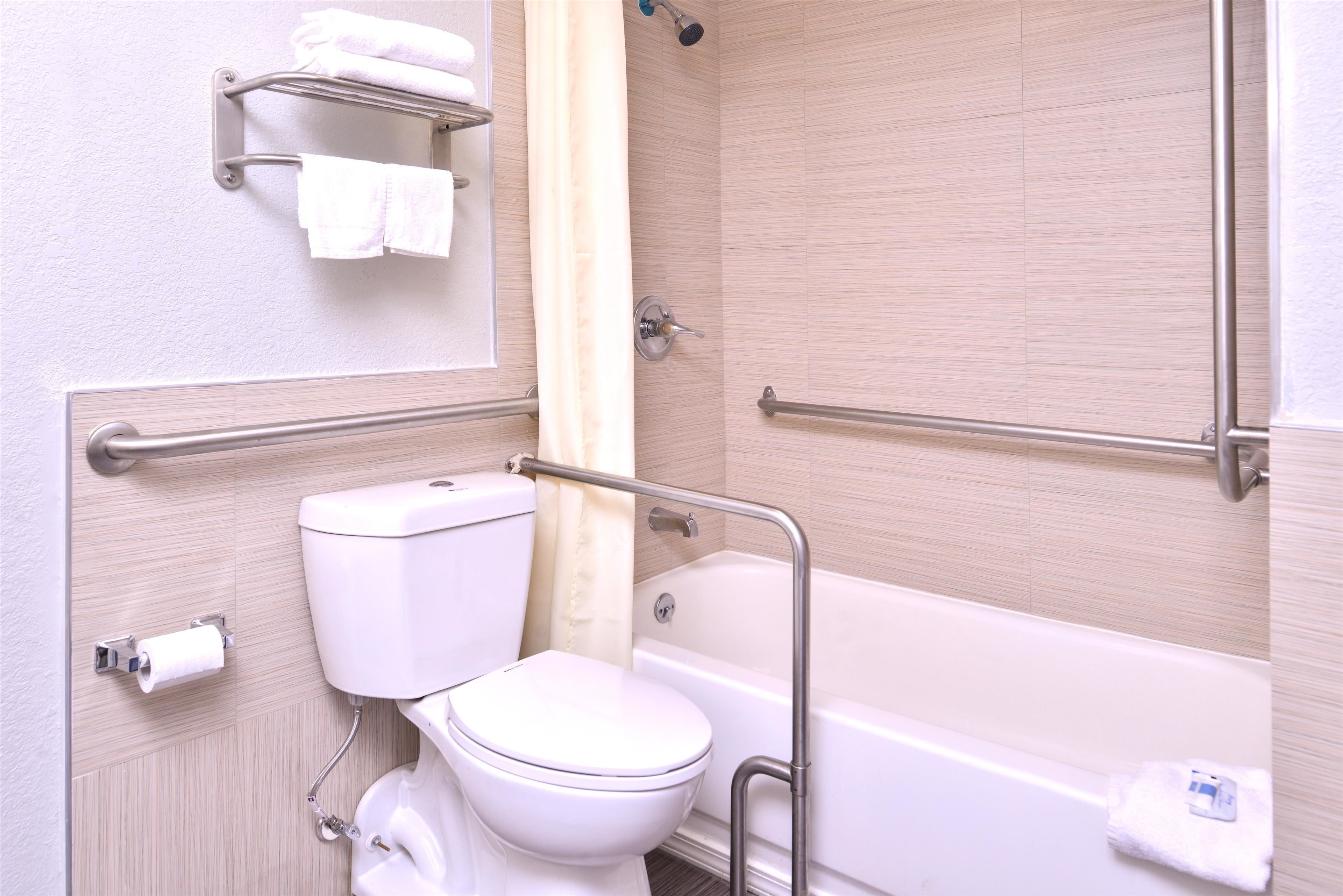 Photo - Americas Best Value Inn Richmond South