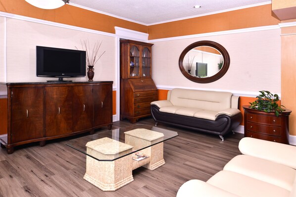 Business center - Americas Best Value Inn Richmond South (Richmond)