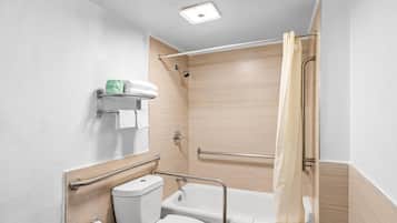 Quarto, 1 cama King, acessível, para não fumantes | Banheiro acessível
