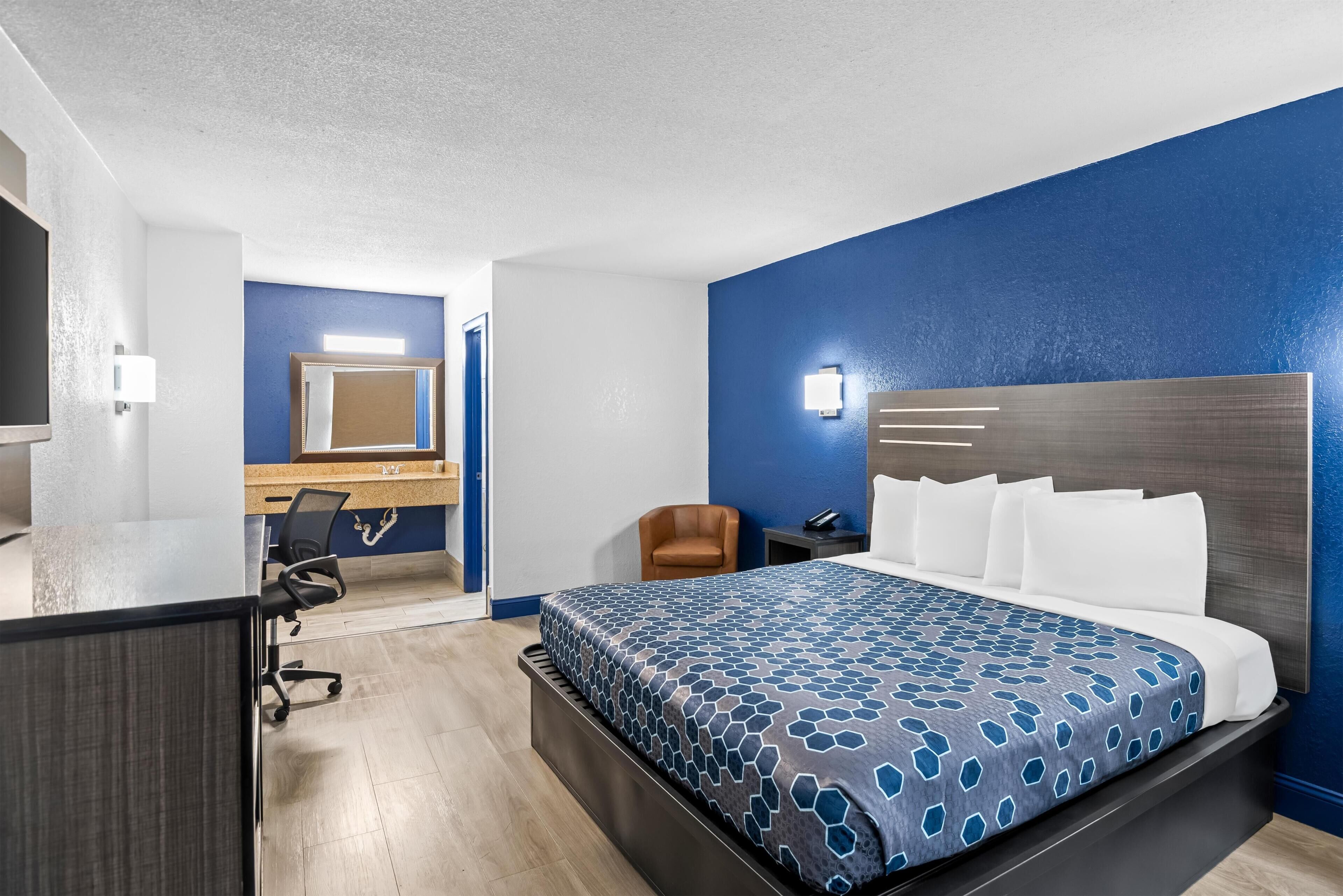 Free WiFi, bed sheets