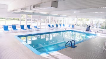 Indendørs pool