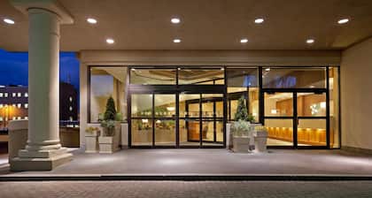 Holiday Inn Portland-By the Bay by IHG