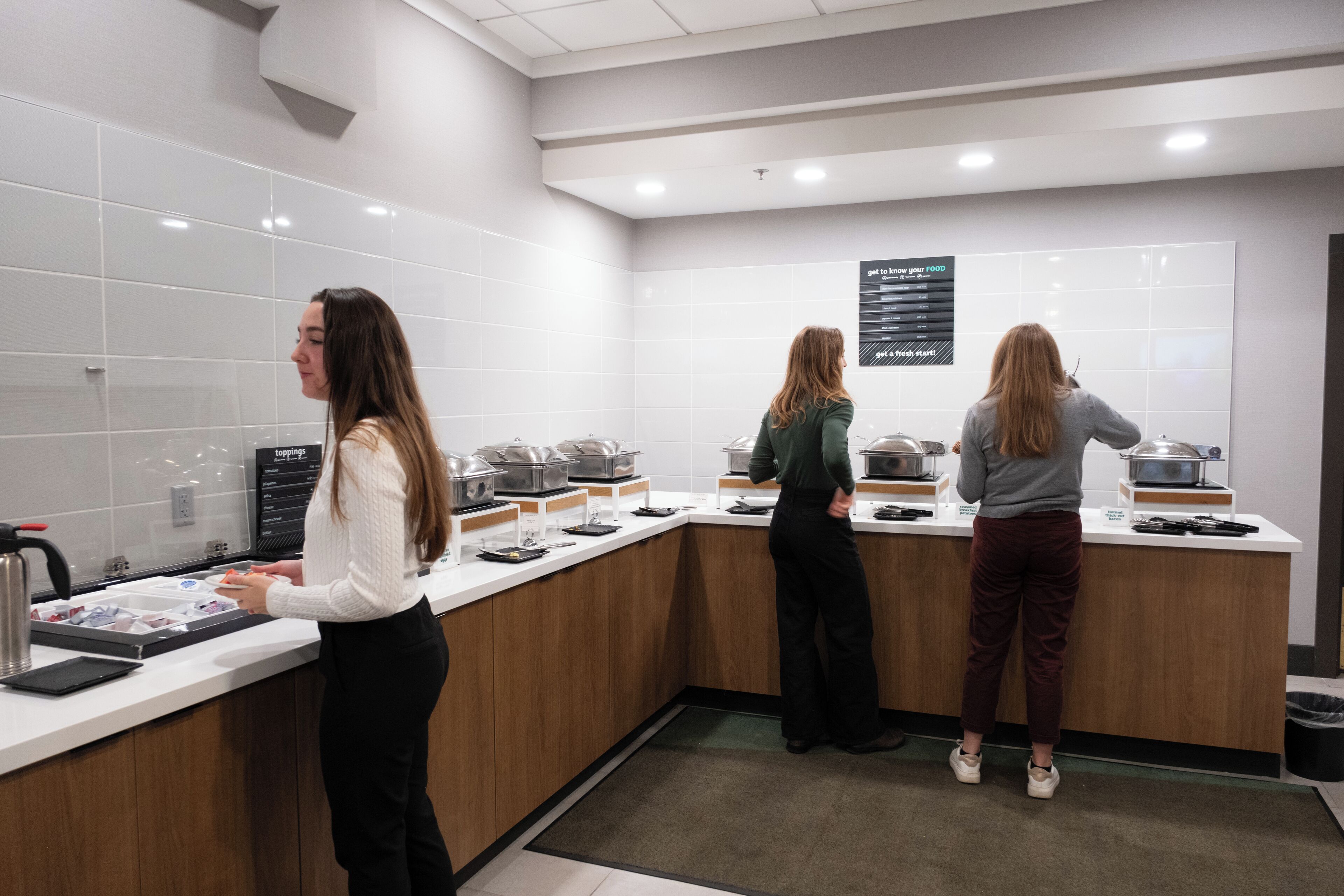 Desayuno buffet todos los días (con cargo) 