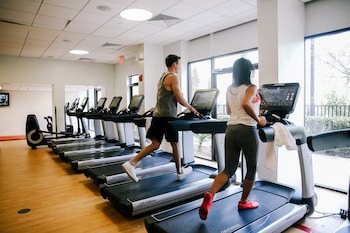 Fitness center at Sheraton Orlando Lake Buena Vista Resort