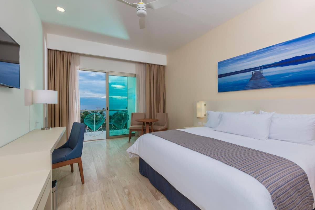 In-room safe, laptop workspace, blackout curtains, iron/ironing board