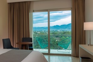 Deluxe-Zimmer, Bergblick | Blick vom Balkon