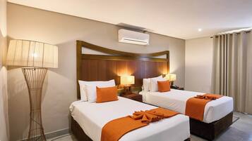 Standard Room, 1 Double Bed, Garden View (Standard Double Room) | Minibar, in-room safe, desk, laptop workspace