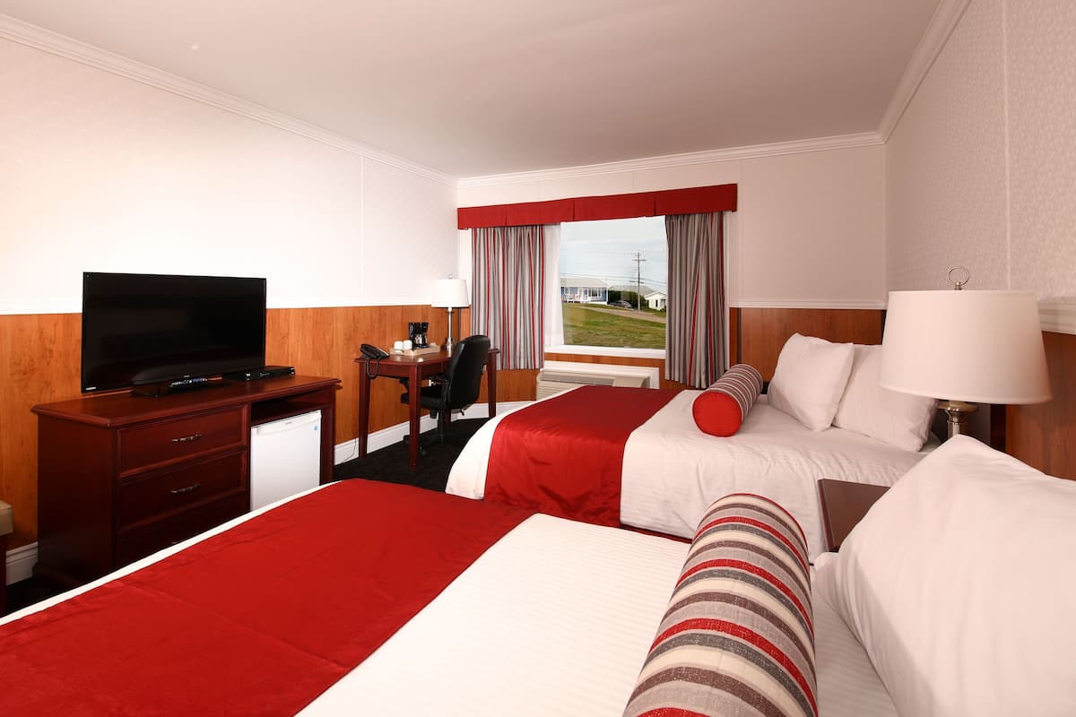 double room, 2 double beds | desk, soundproofing, free wifi, bed sheets