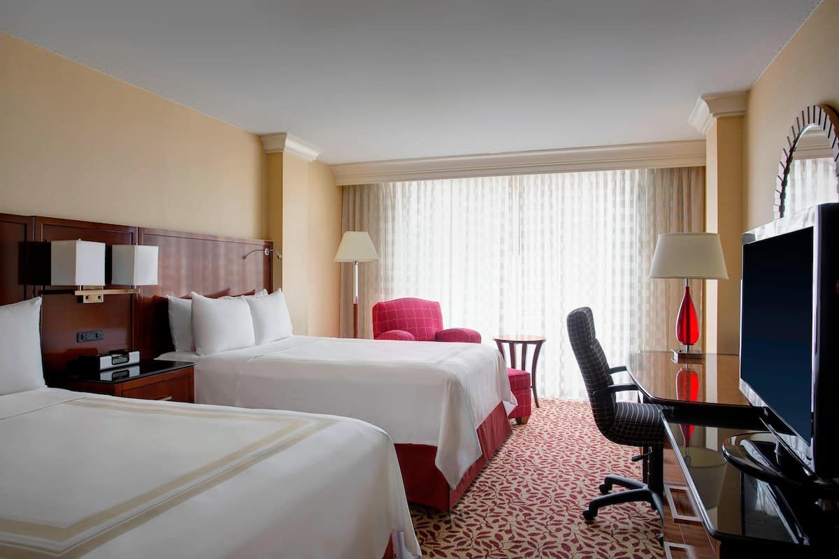 1 bedroom, premium bedding, pillow-top beds, in-room safe