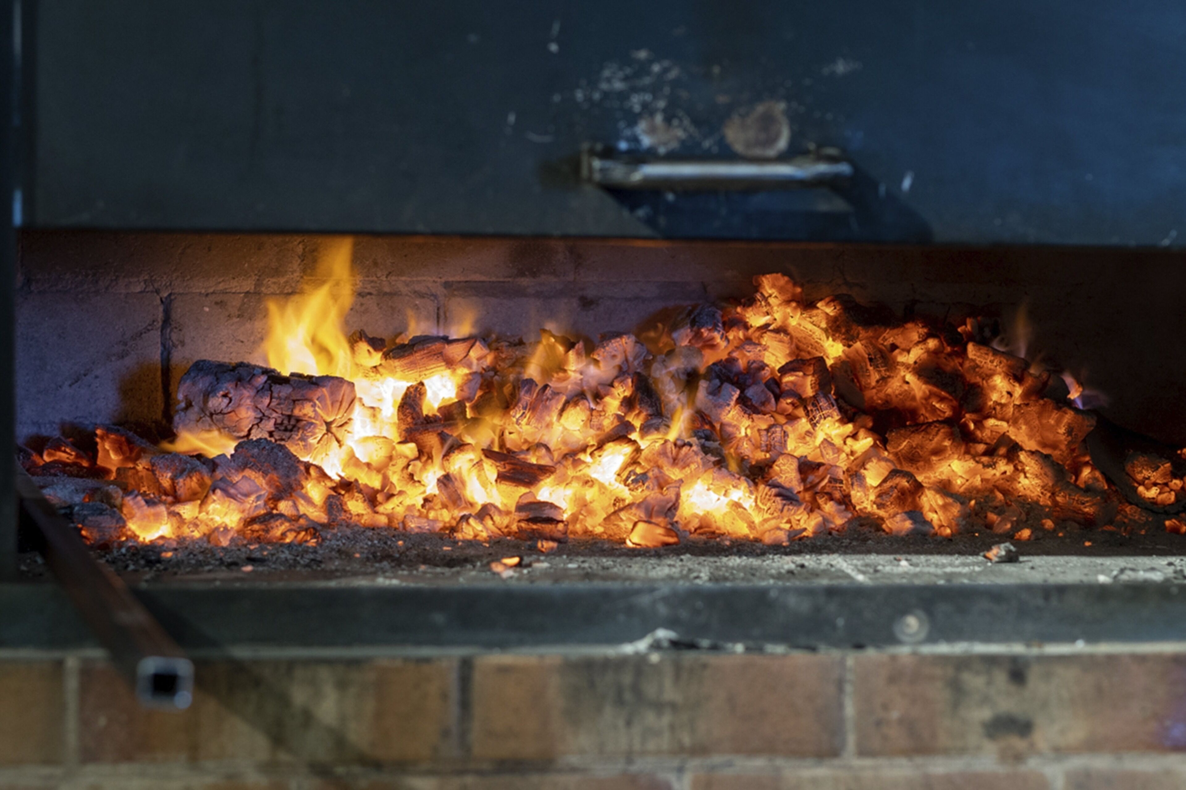 2 restaurants, breakfast, lunch, dinner served; argentinean cuisine