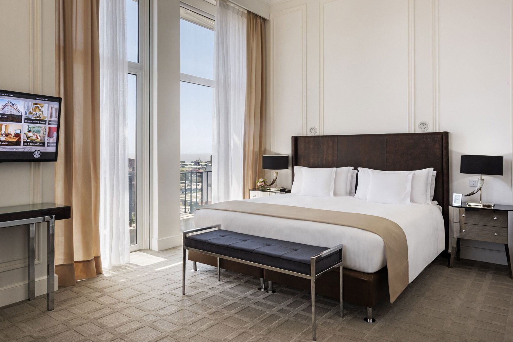 Egyptian cotton sheets, premium bedding, down duvets, pillow-top beds