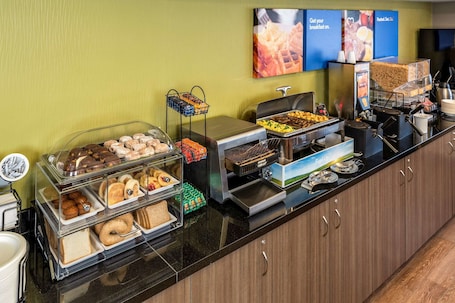 Desayuno buffet incluido todos los días