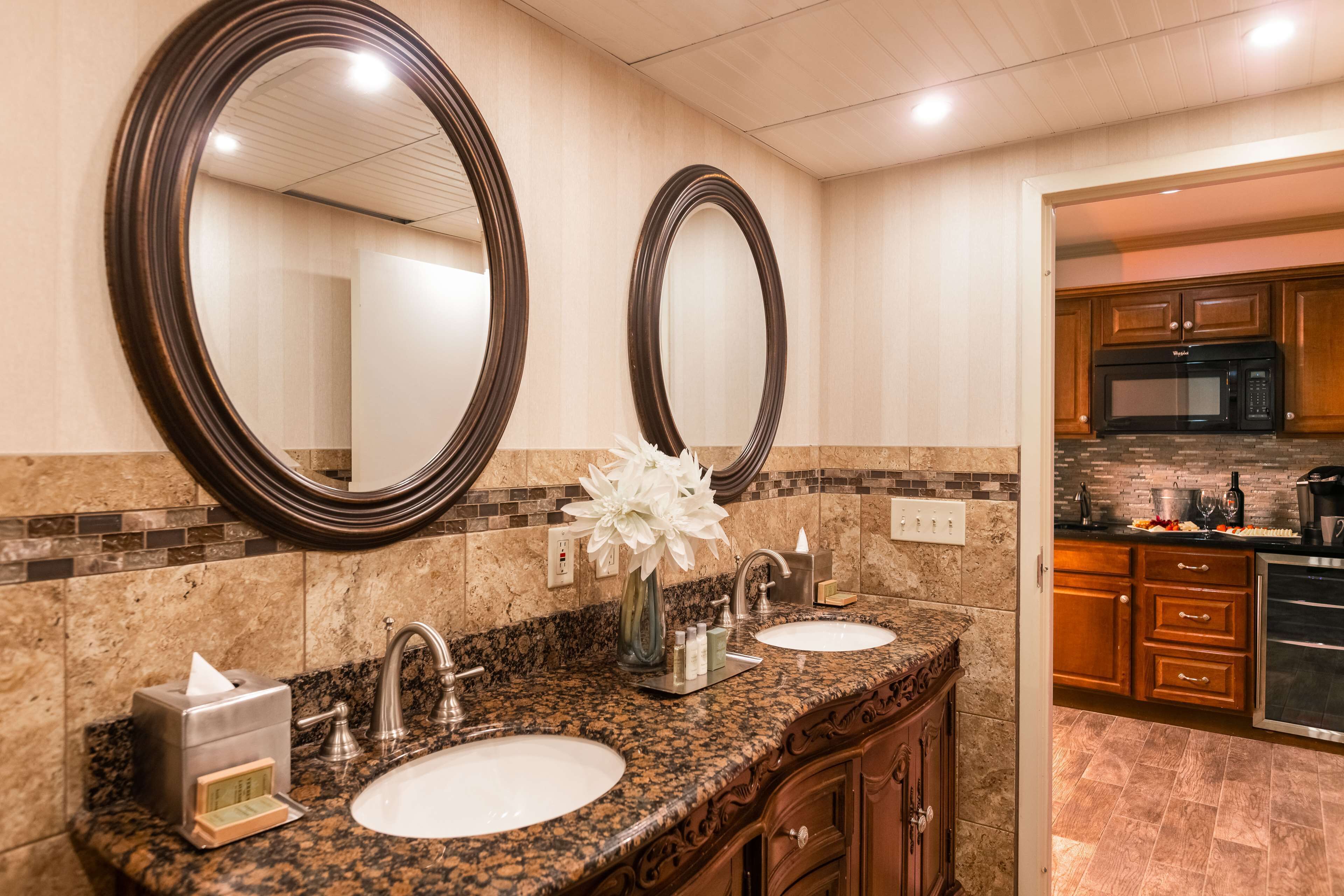 presidential suite, 2 queen beds, non smoking | premium bedding, in-room safe, desk, blackout curtains