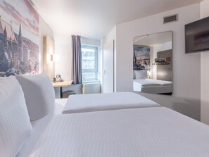 1 dormitorio, escritorio, cortinas opacas y sistema de insonorización