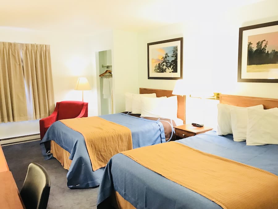 Desk, blackout curtains, iron/ironing board, free WiFi