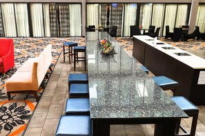 包含每日全套早餐