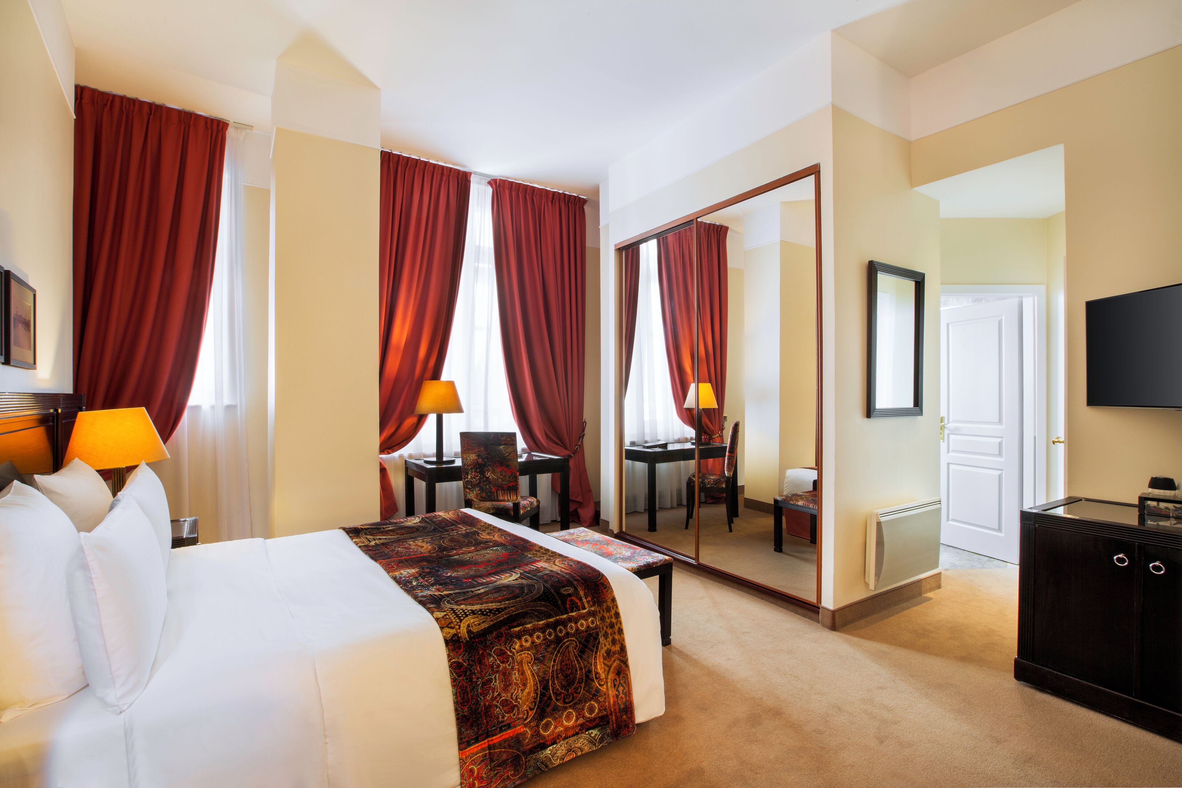 premium bedding, minibar, in-room safe, individually decorated