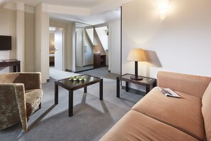 Premium bedding, minibar, in-room safe, individually decorated
