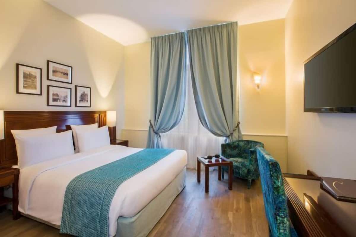 Biancheria da letto di alta qualità, minibar, una cassaforte in camera