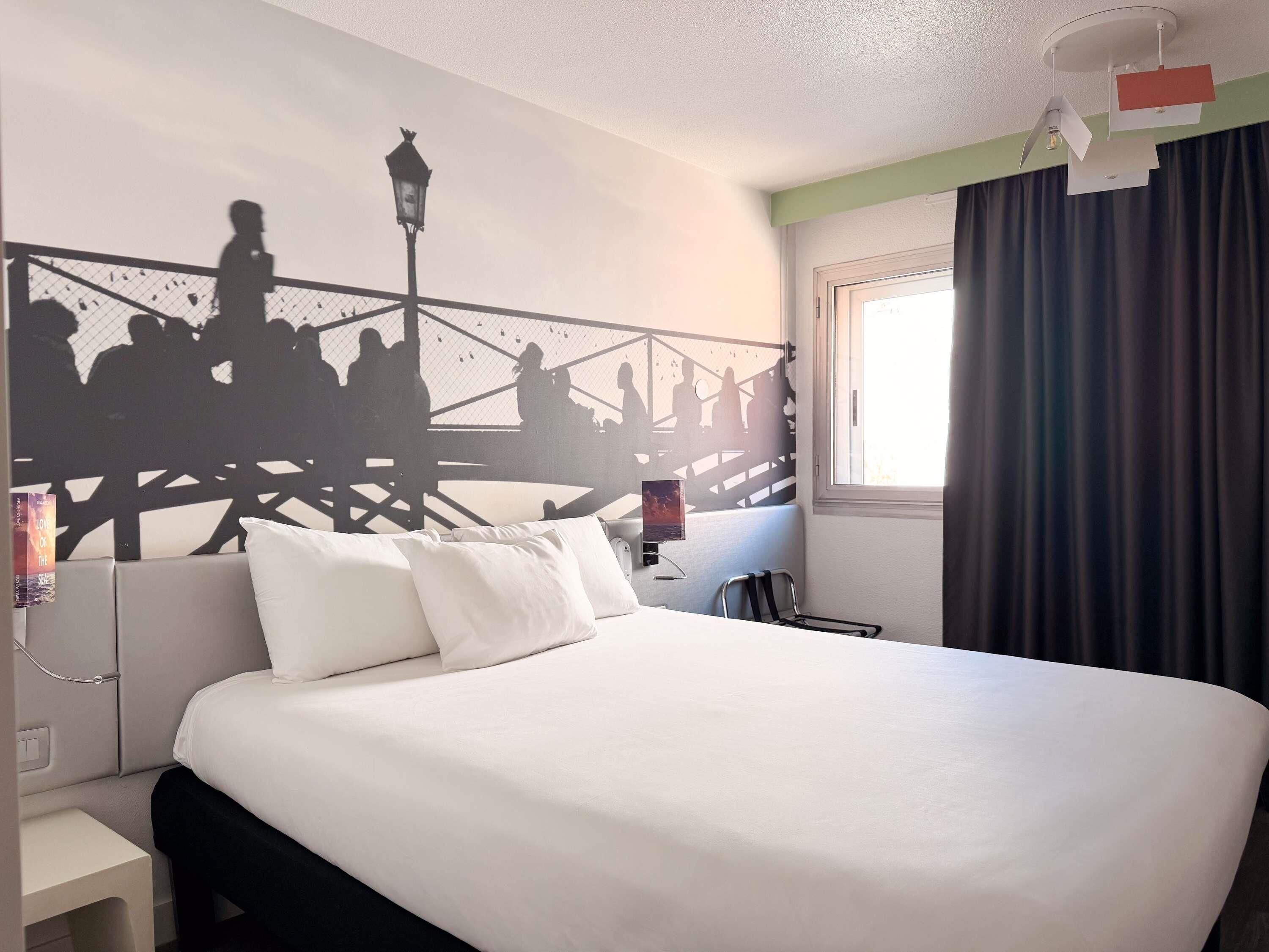 In-room safe, desk, blackout drapes, soundproofing