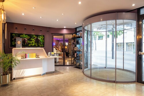 ibis Styles Paris Tolbiac Bibliotheque