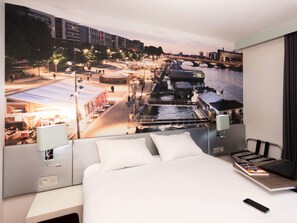 In-room safe, desk, blackout drapes, soundproofing