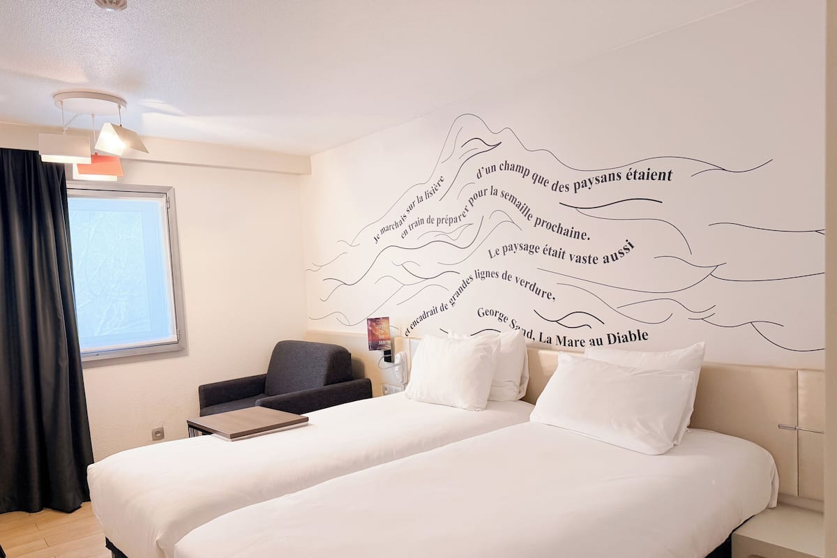 In-room safe, desk, blackout curtains, soundproofing