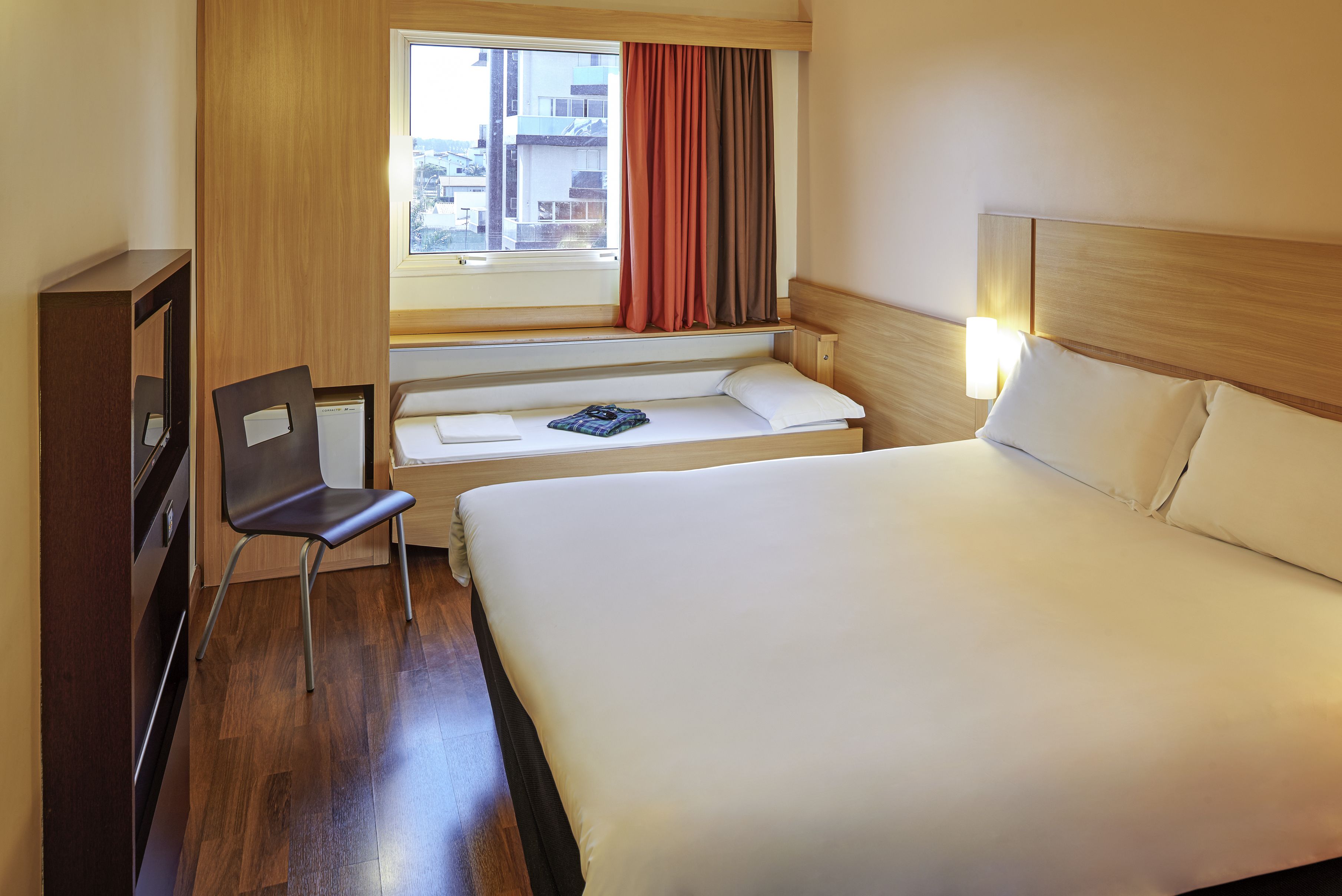 Double Room, Multiple Beds | In-room safe, desk, soundproofing, iron/ironing board